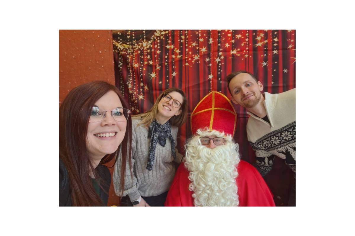 53426B68-2F93-4B61-A735-A4337BE6ECD5 - Bis